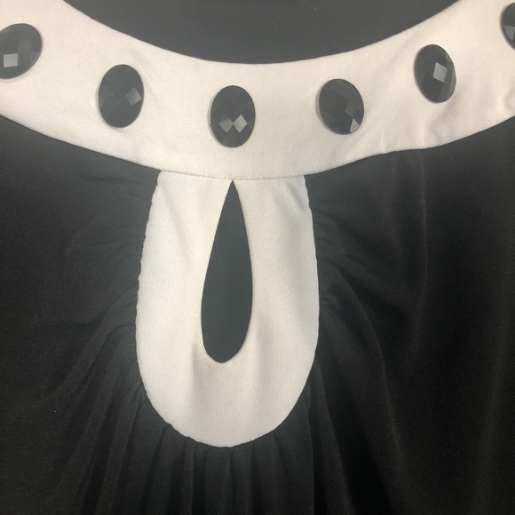 Lane Bryant Faceted Black Beads Keyhole Blouse - Picture 3 of 4